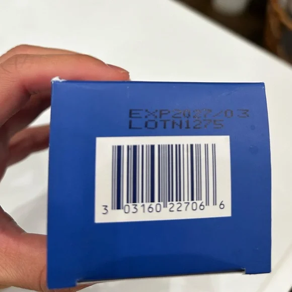 PanOxyl Acne Creamy Wash for Face & Body (SEALED) - Picture 6 of 6